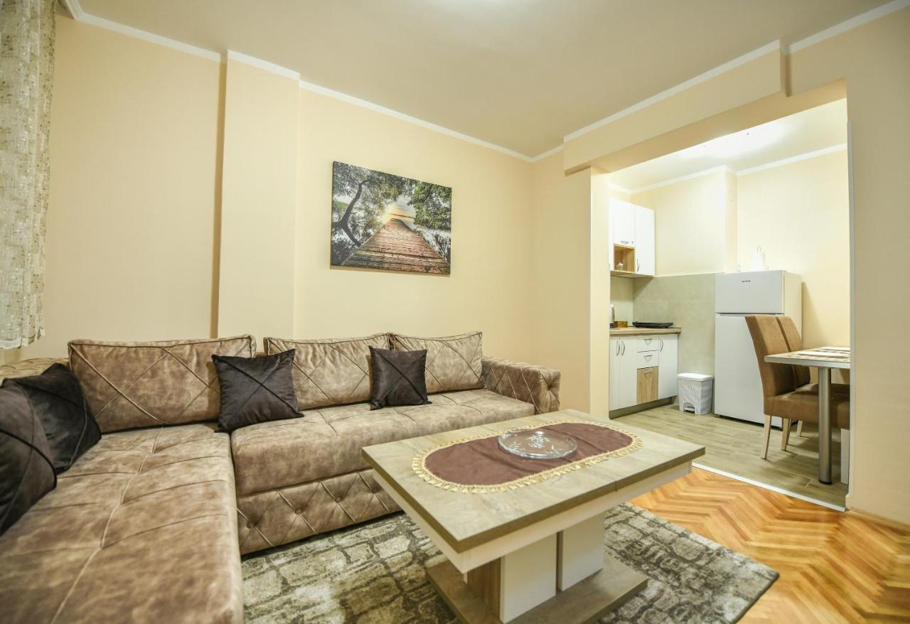 Apartman Centar 2 Podgorica Extérieur photo